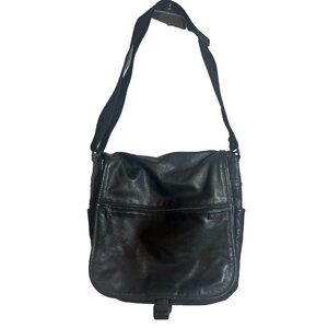 VINTAGE TUMI CROSSBODY SHOULDER BAG FULL SOFT LEATHER BLACK 9651D3